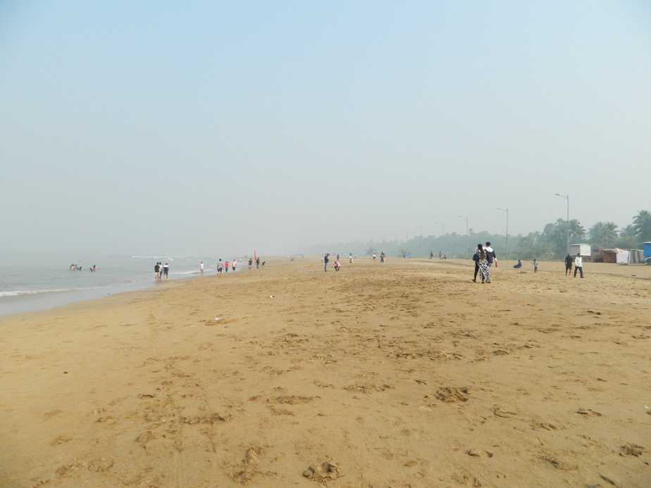 Aksa Beach
