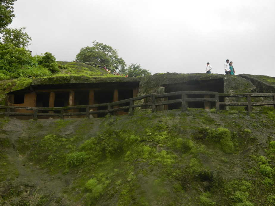 Kenheri Caves