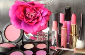 wholesale market in Mumbai for cosmetics