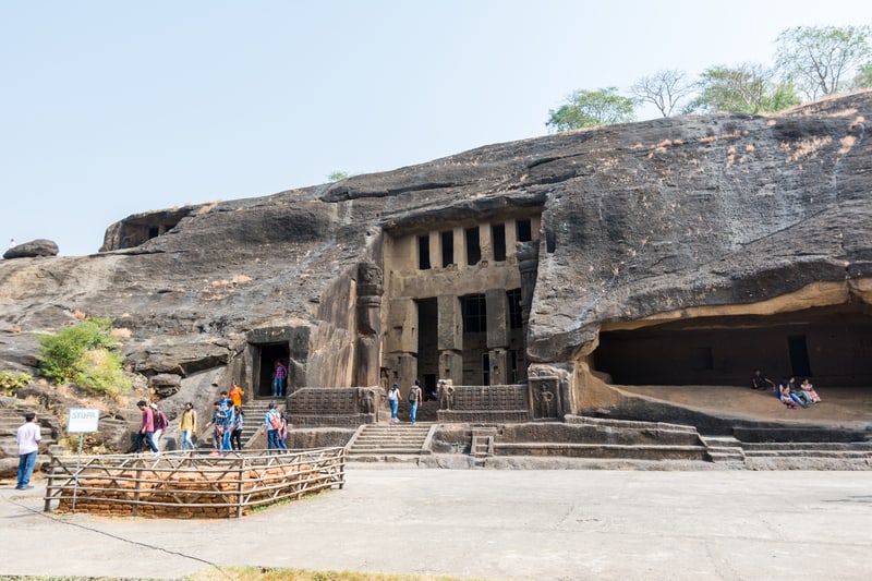 Kenheri Caves